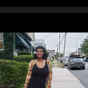 Meet your Posher, Daniele